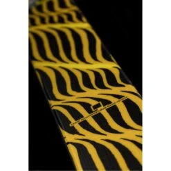 Volkl Revolt 86 Crown Ski 2024 9 Volkl Revolt 86 Crown Ski 2024 -Deals Salomon Store V2310161 Voelkl skis Revolt 86 crown detail L8A0037